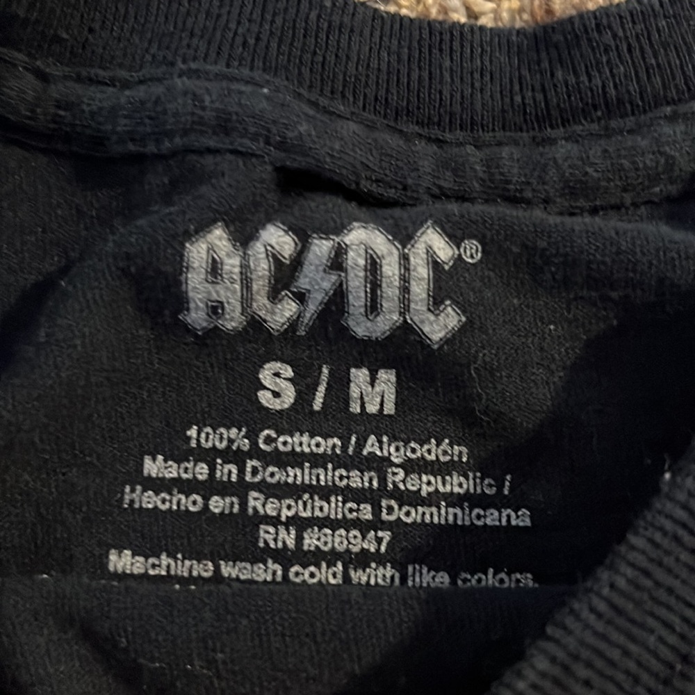 AC⚡️DC - Picture 2 of 2
